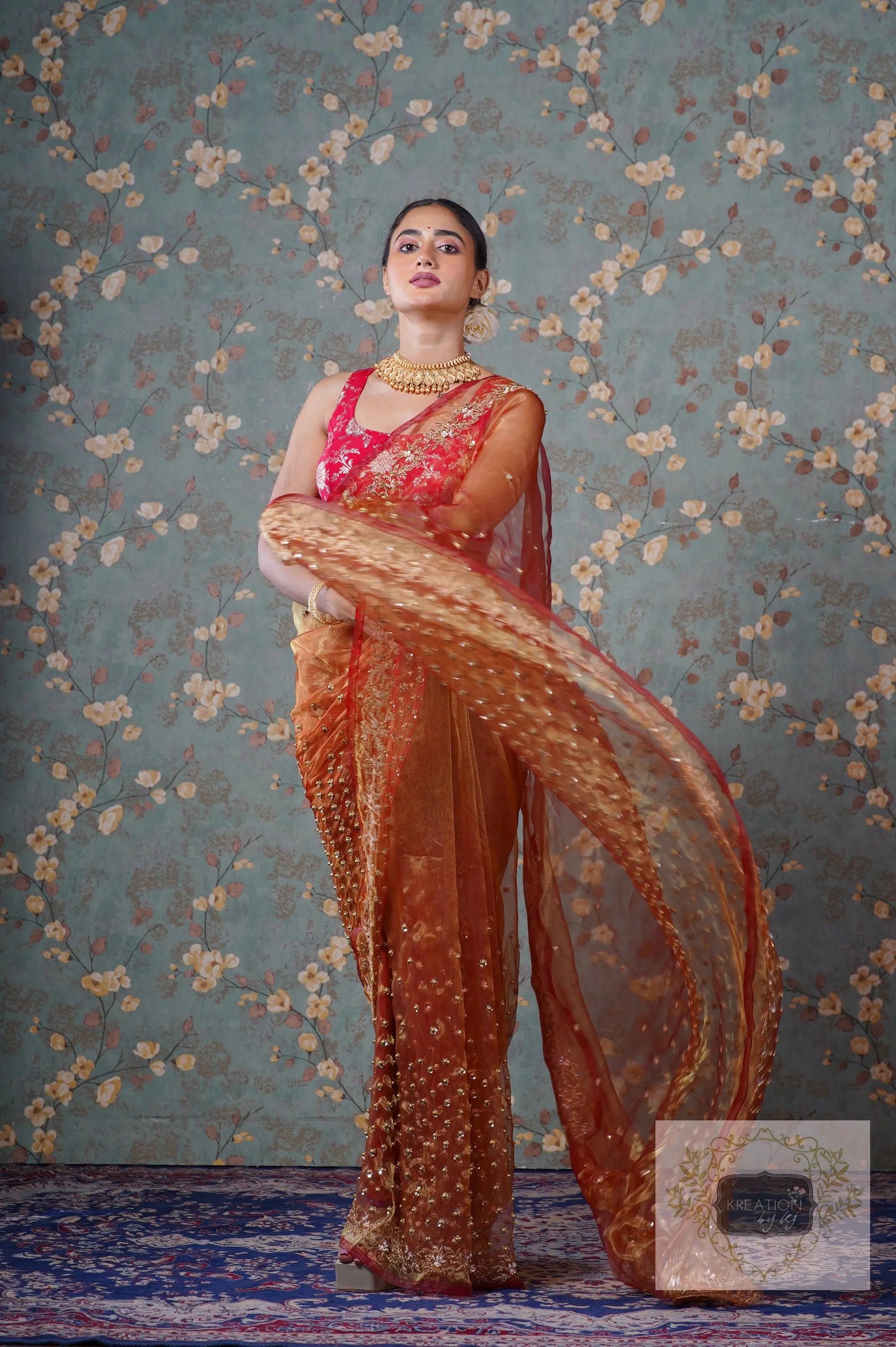 Liquid Gold Glass Tissue Badan Pe Sitare Saree kreationbykj