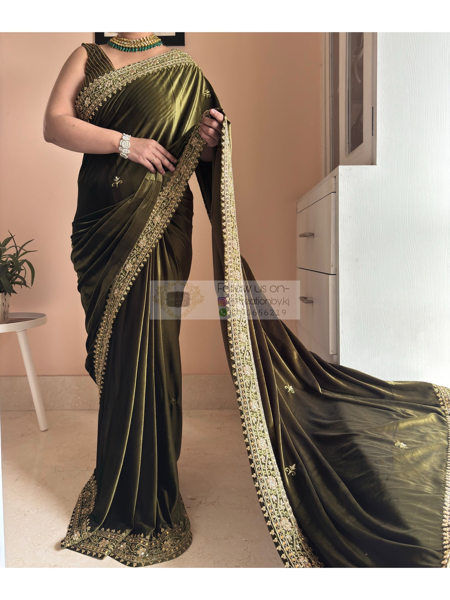 Mehendi Green Velvet Zarina Saree for Wedding Kreation by KJ