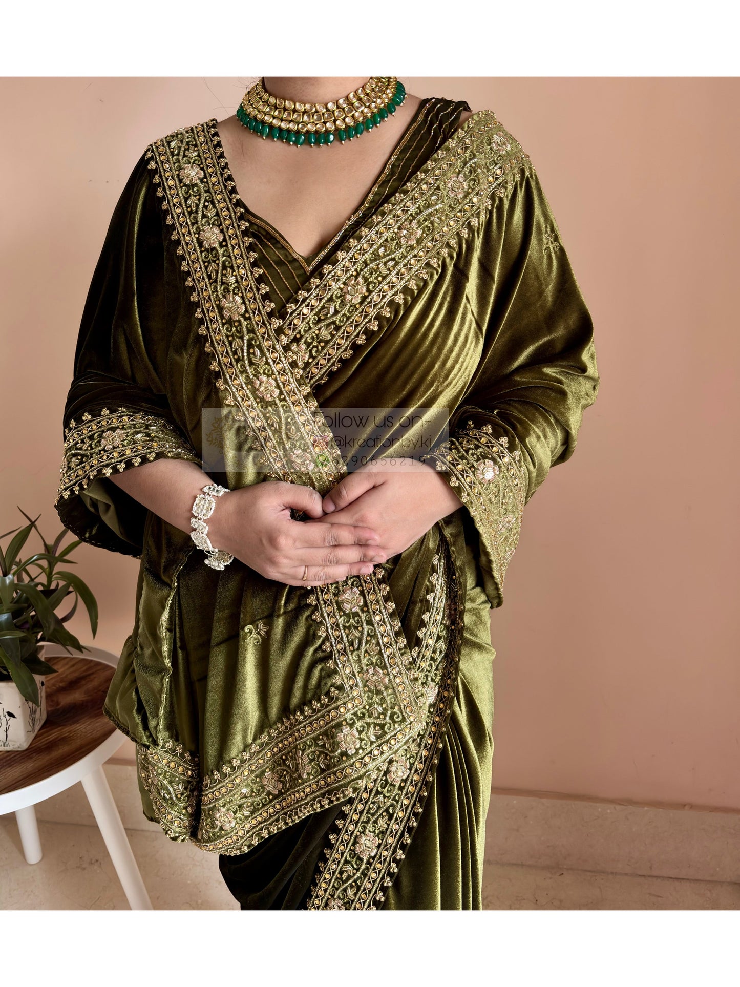 Mehendi Green Velvet Zarina Saree for Wedding Kreation by KJ
