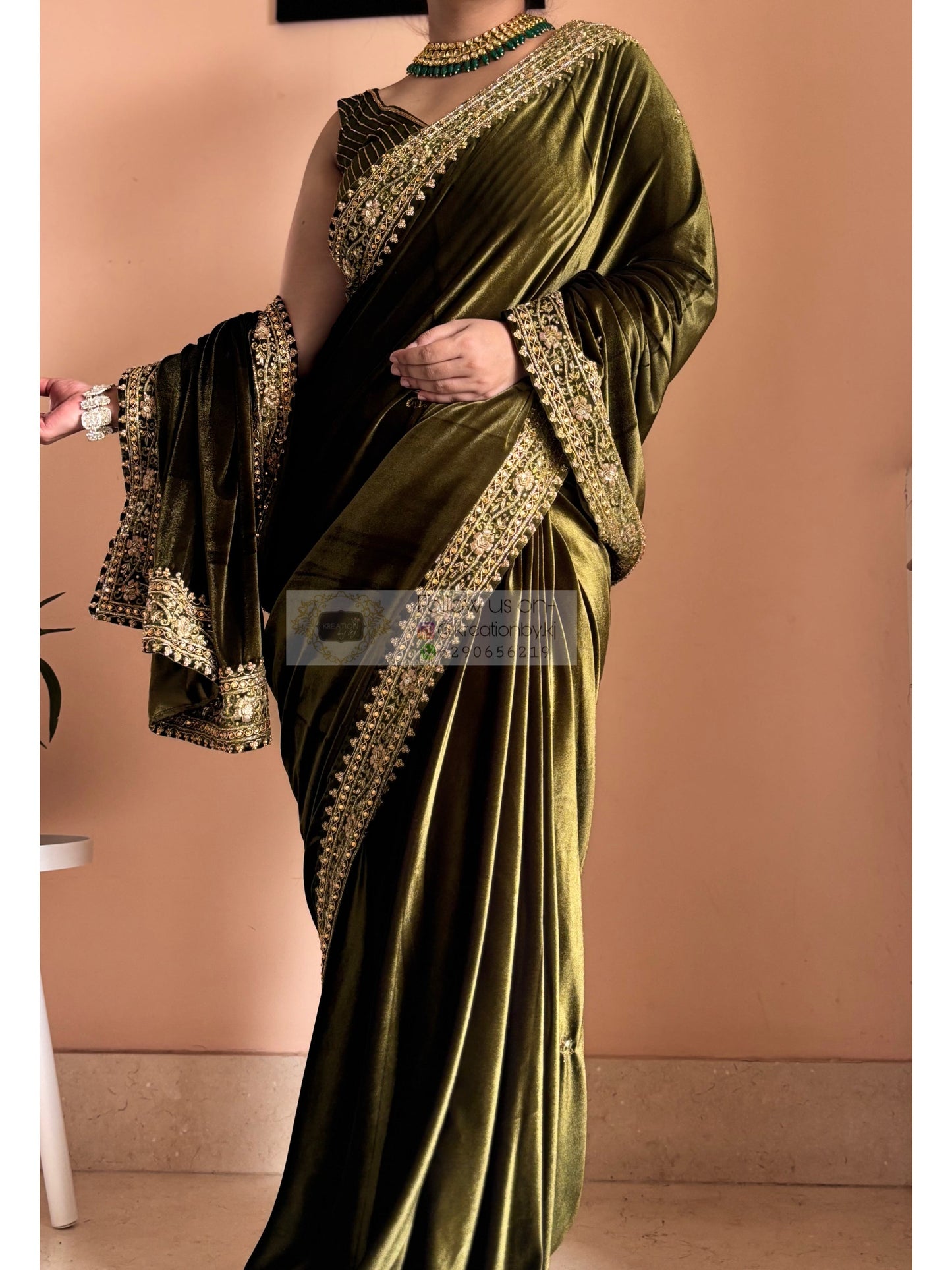 Mehendi Green Velvet Zarina Saree for Wedding Kreation by KJ