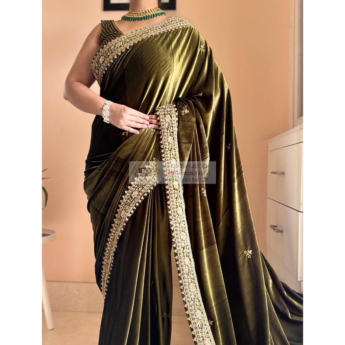 Mehendi Green Velvet Zarina Saree for Wedding Kreation by KJ