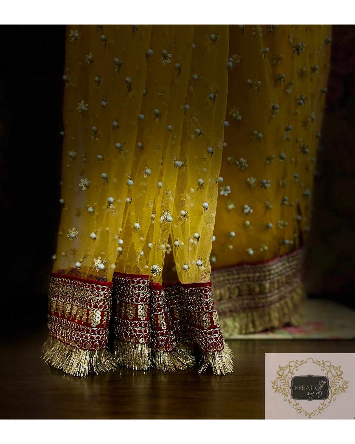 Yellow Jugnoo Banno Saree kreationbykj