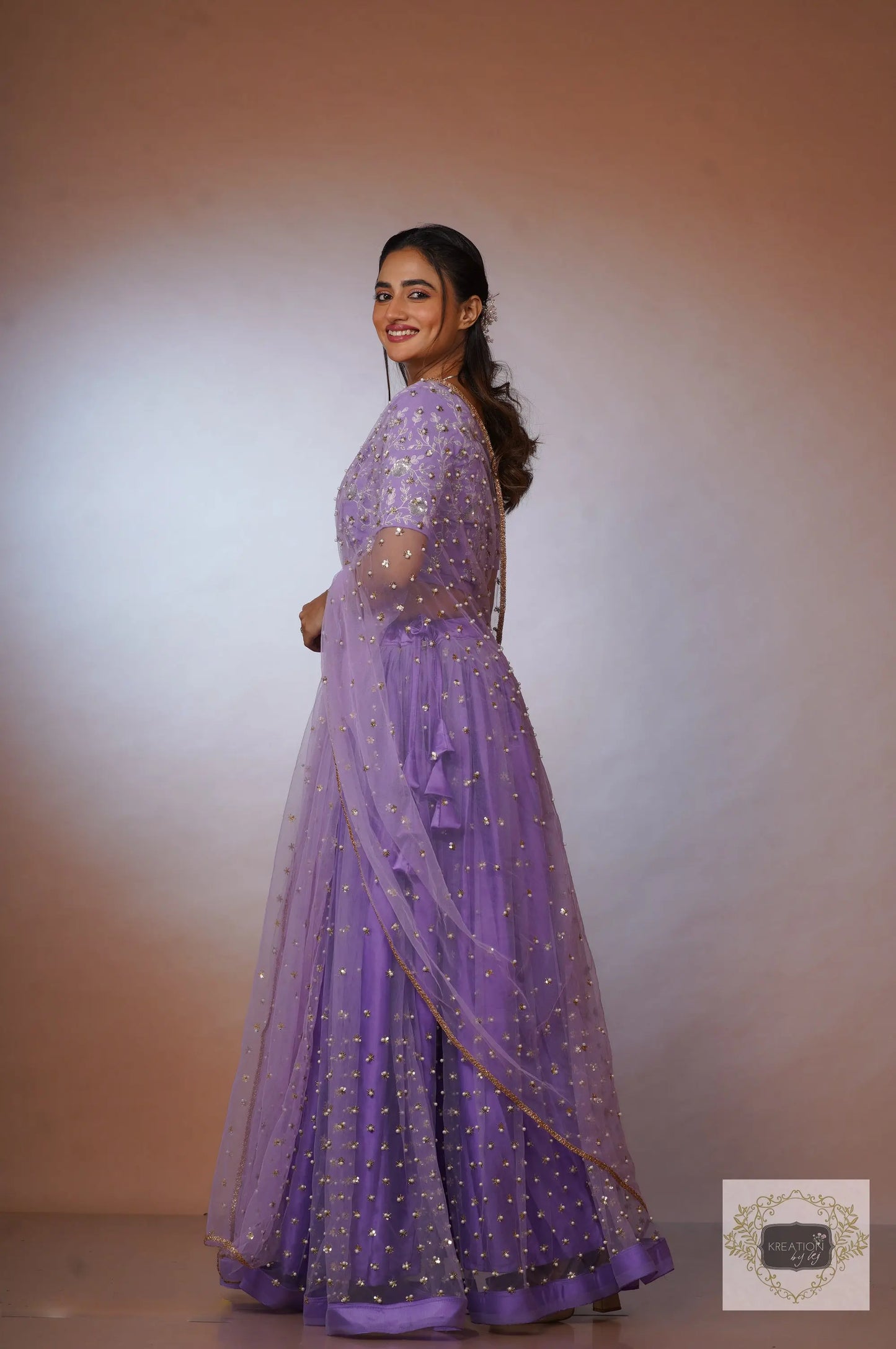 Chaand Chupa Badal Mein Lehenga Set kreationbykj