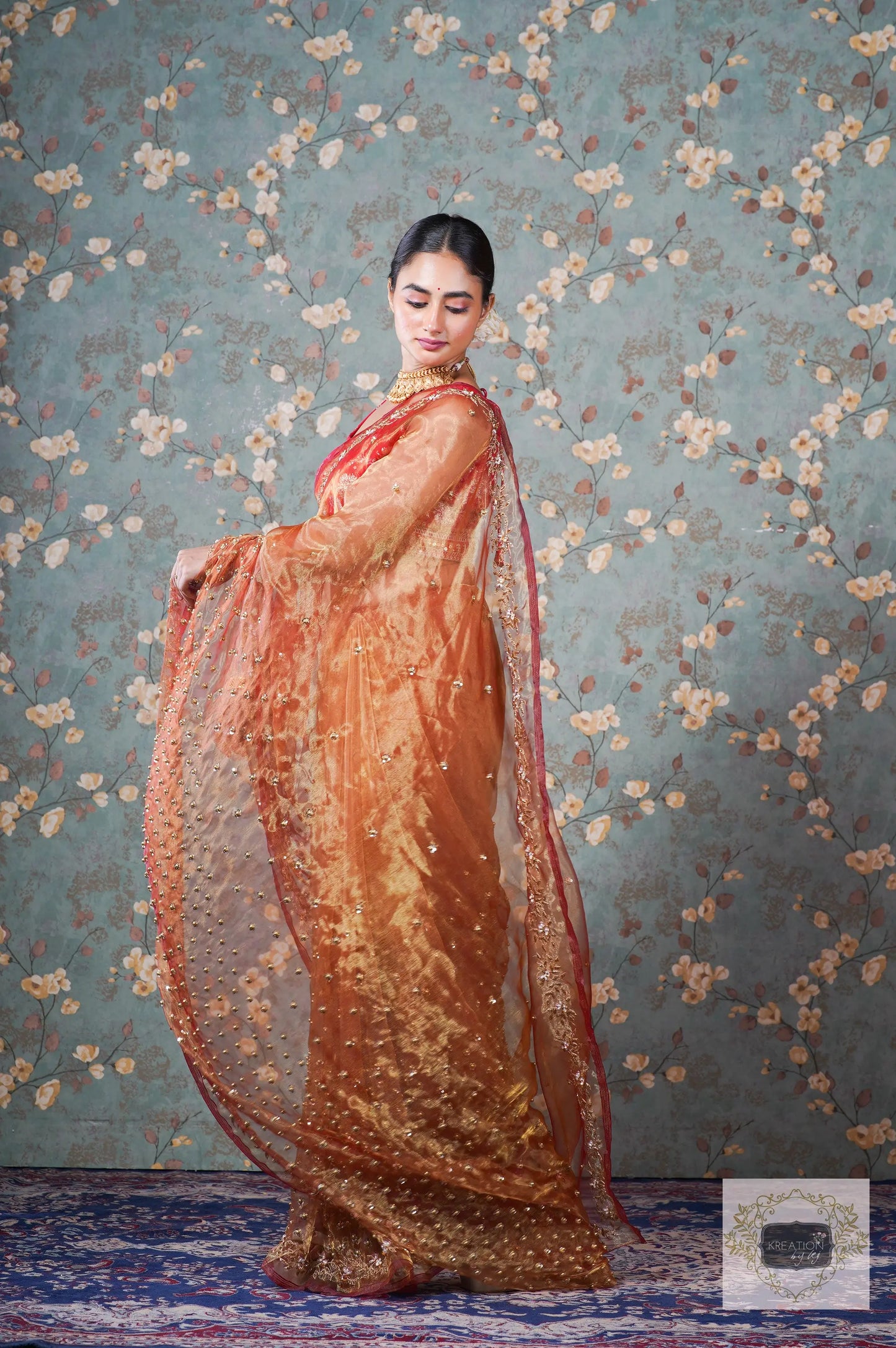 Liquid Gold Glass Tissue Badan Pe Sitare Saree kreationbykj
