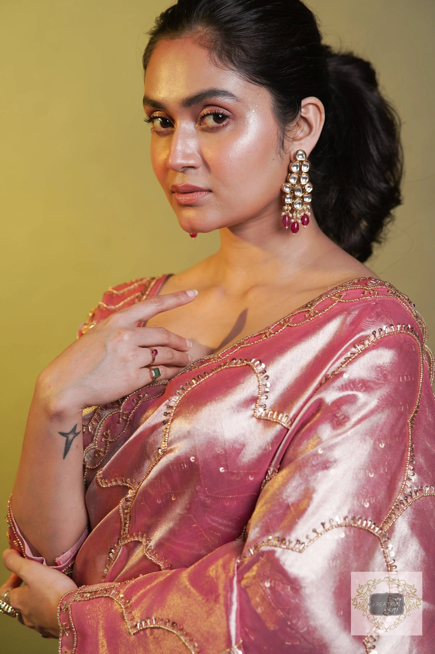 Chaudhvin ka Chand Pink Tissue Saree kreationbykj