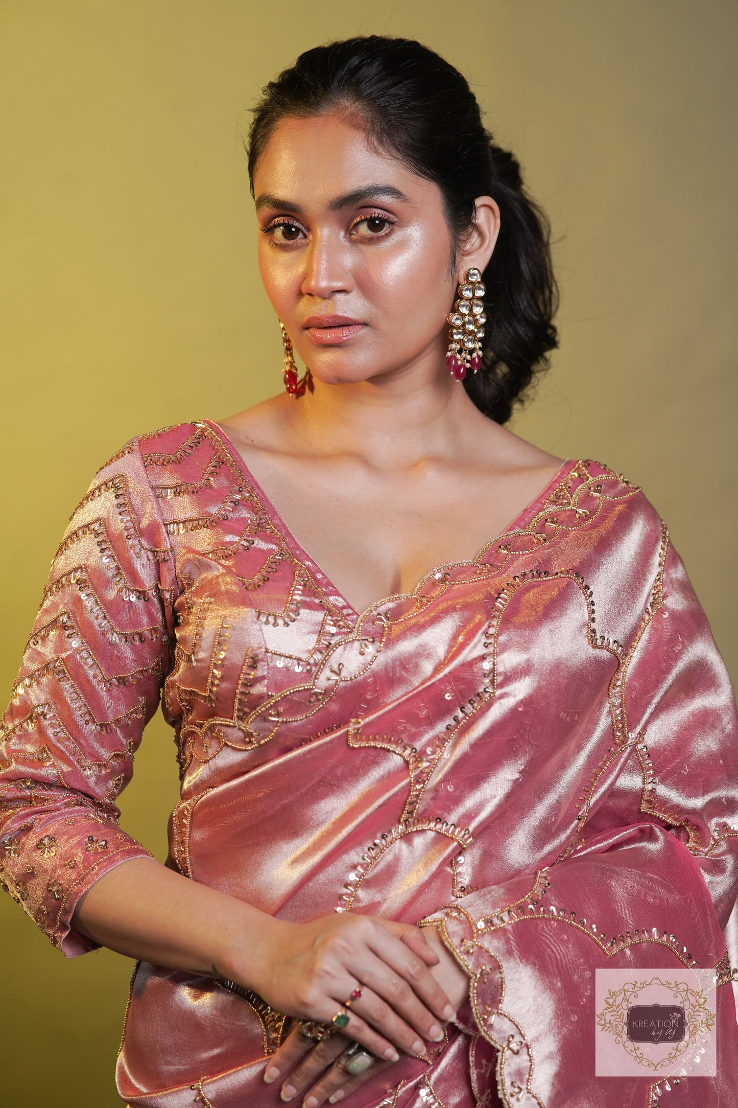 Chaudhvin ka Chand Pink Tissue Saree kreationbykj