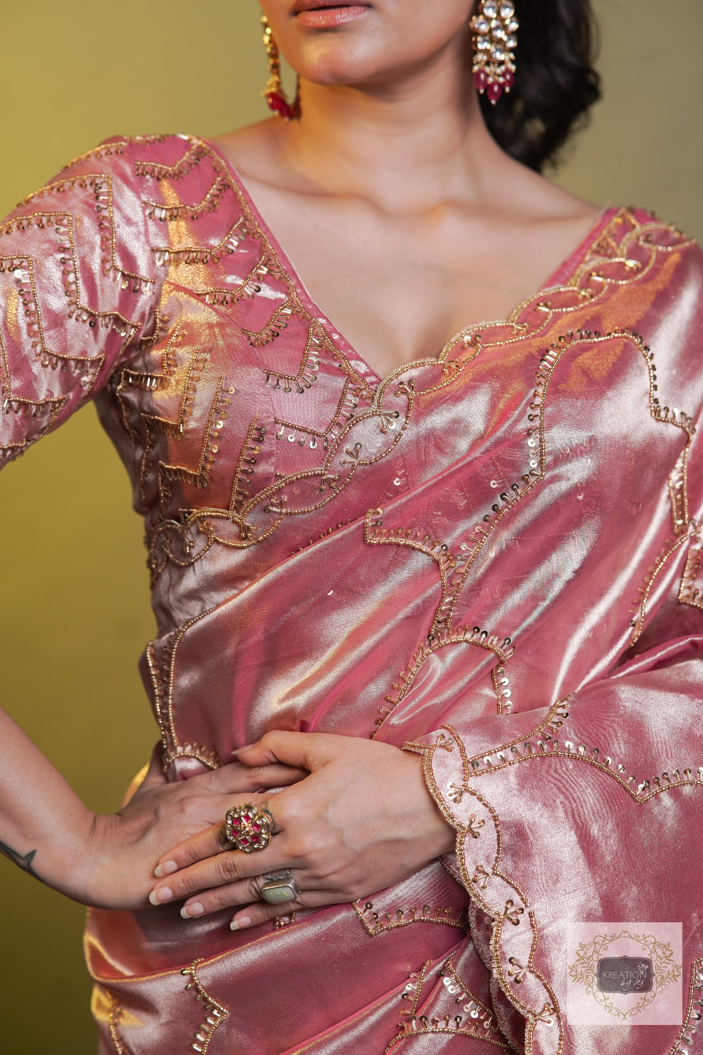 Chaudhvin ka Chand Pink Tissue Saree kreationbykj