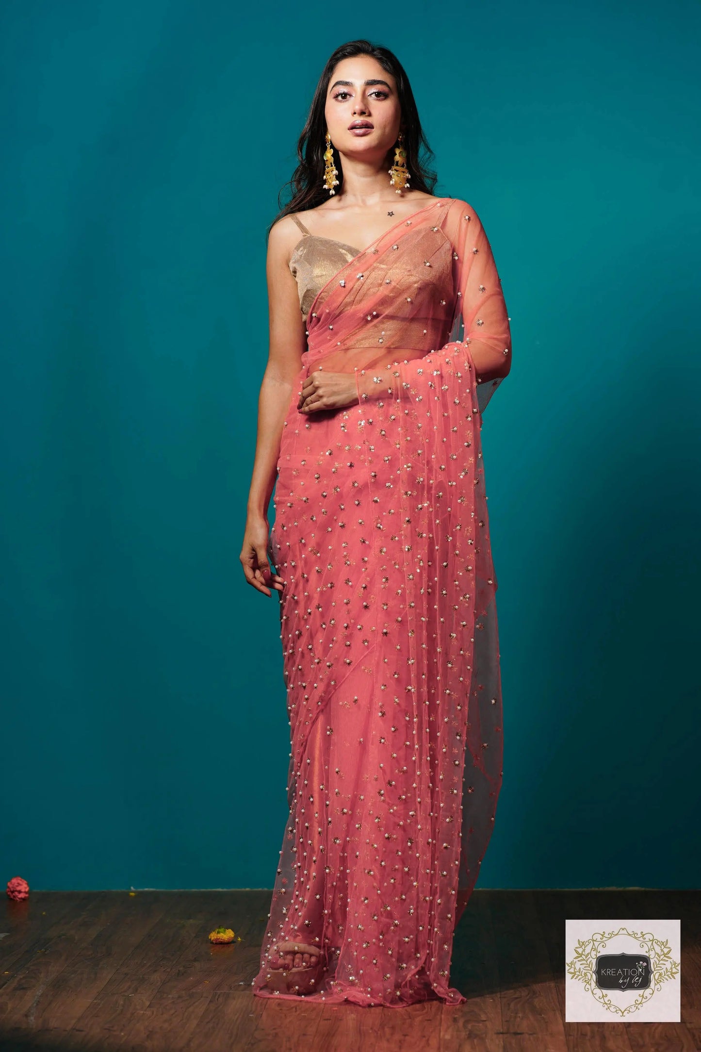 Coral jugnoo net Girlish Looking Partywear Saree kreationbykj