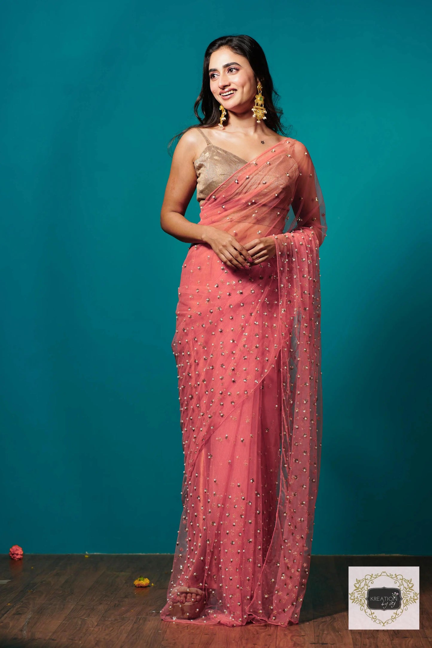 Coral jugnoo net Girlish Looking Partywear Saree kreationbykj