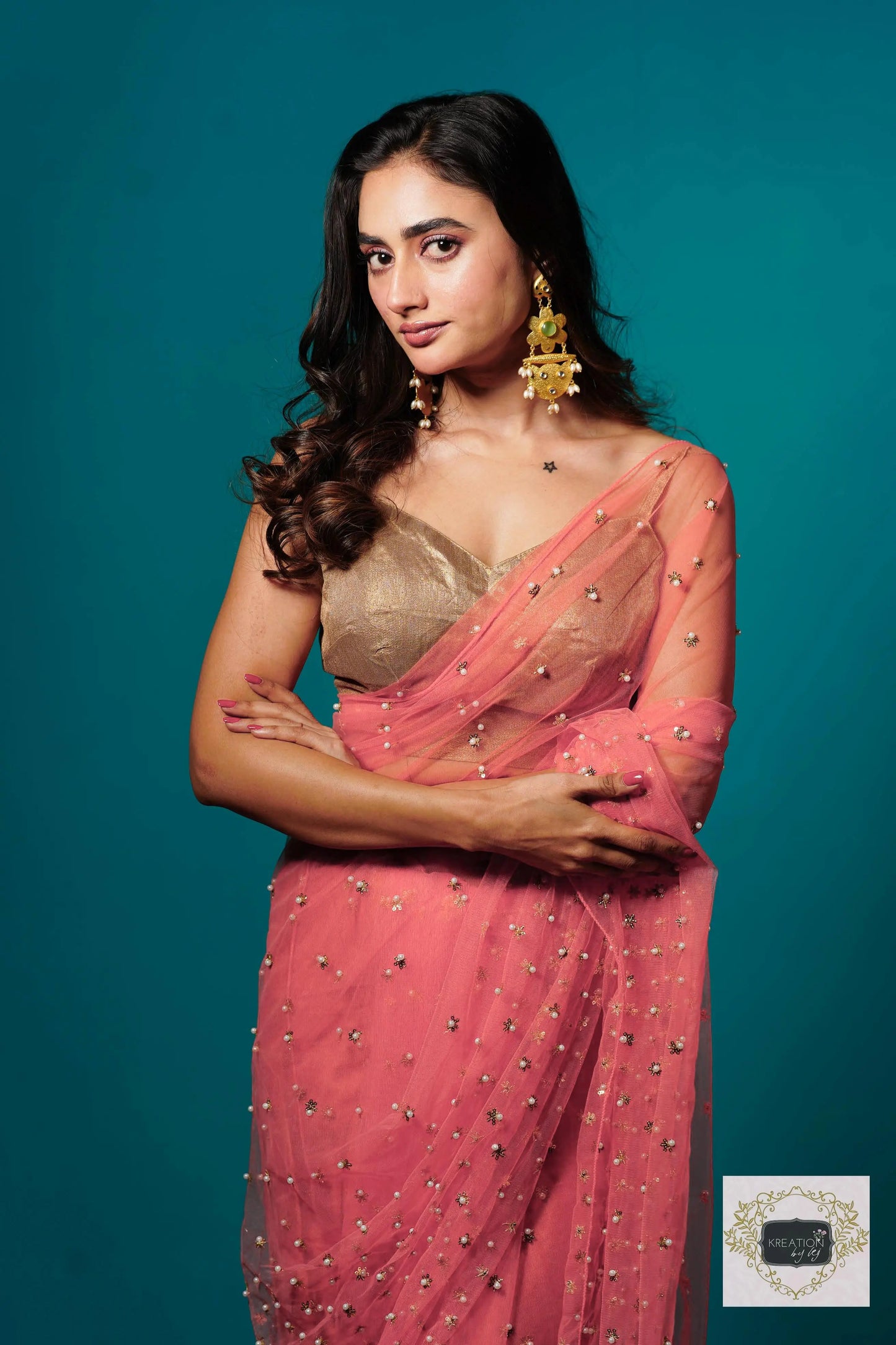 Coral jugnoo net Girlish Looking Partywear Saree kreationbykj