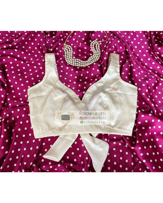 Snow Flake Sleeveless Blouse kreationbykj