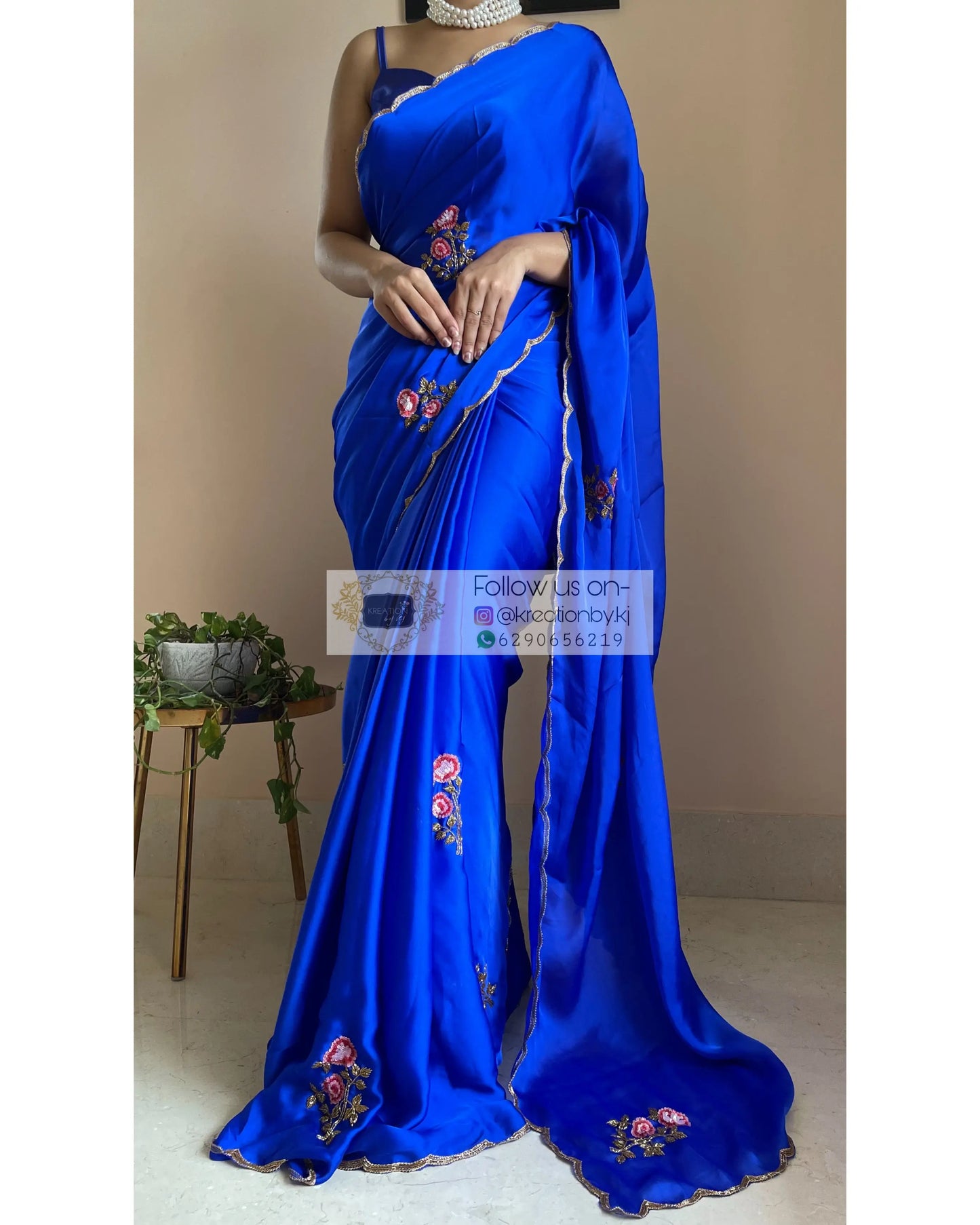 Remember The Roses Royal Blue Crepe Silk Saree - kreationbykj