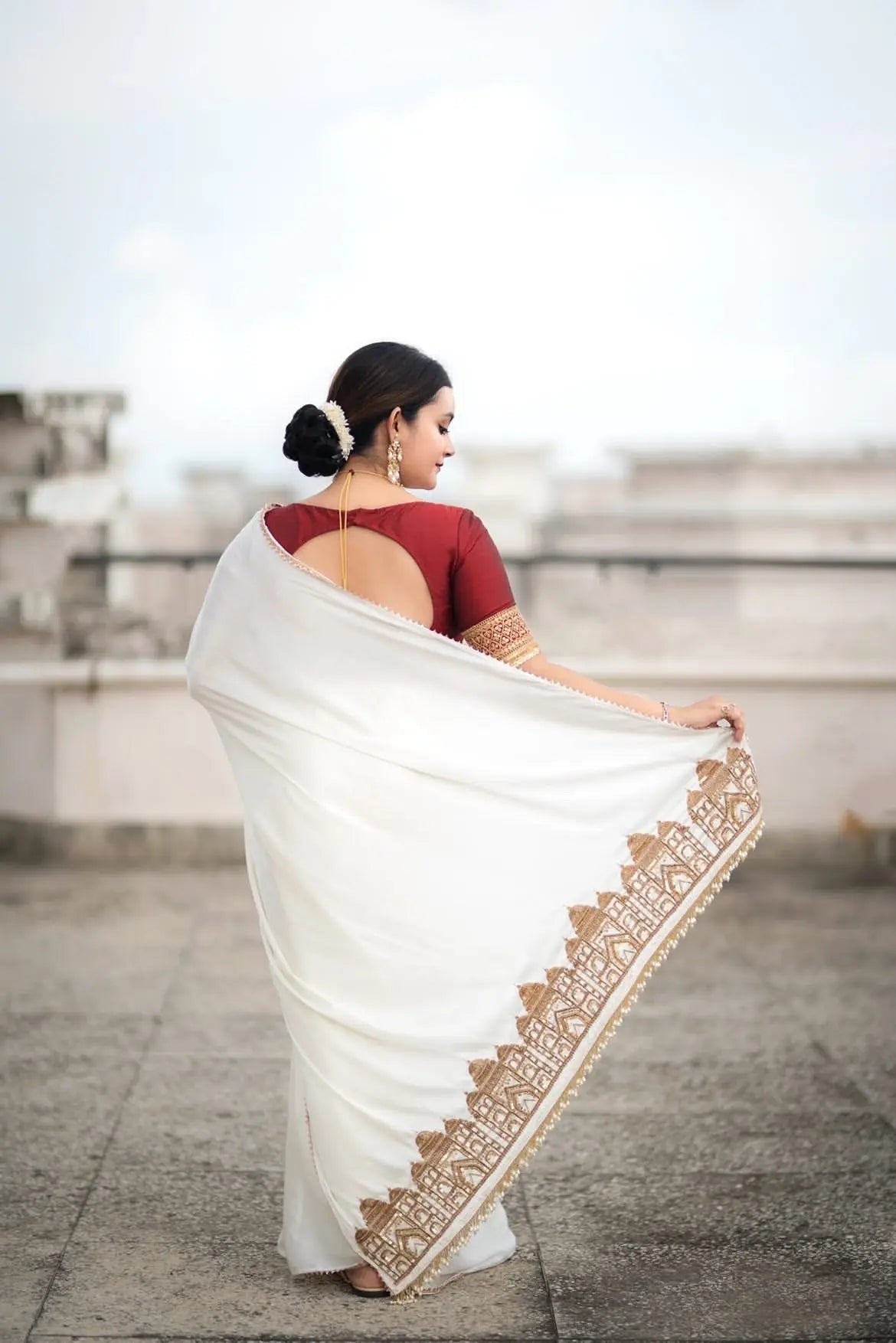 Cream Satin Silk Taj Mahal Saree - kreationbykj