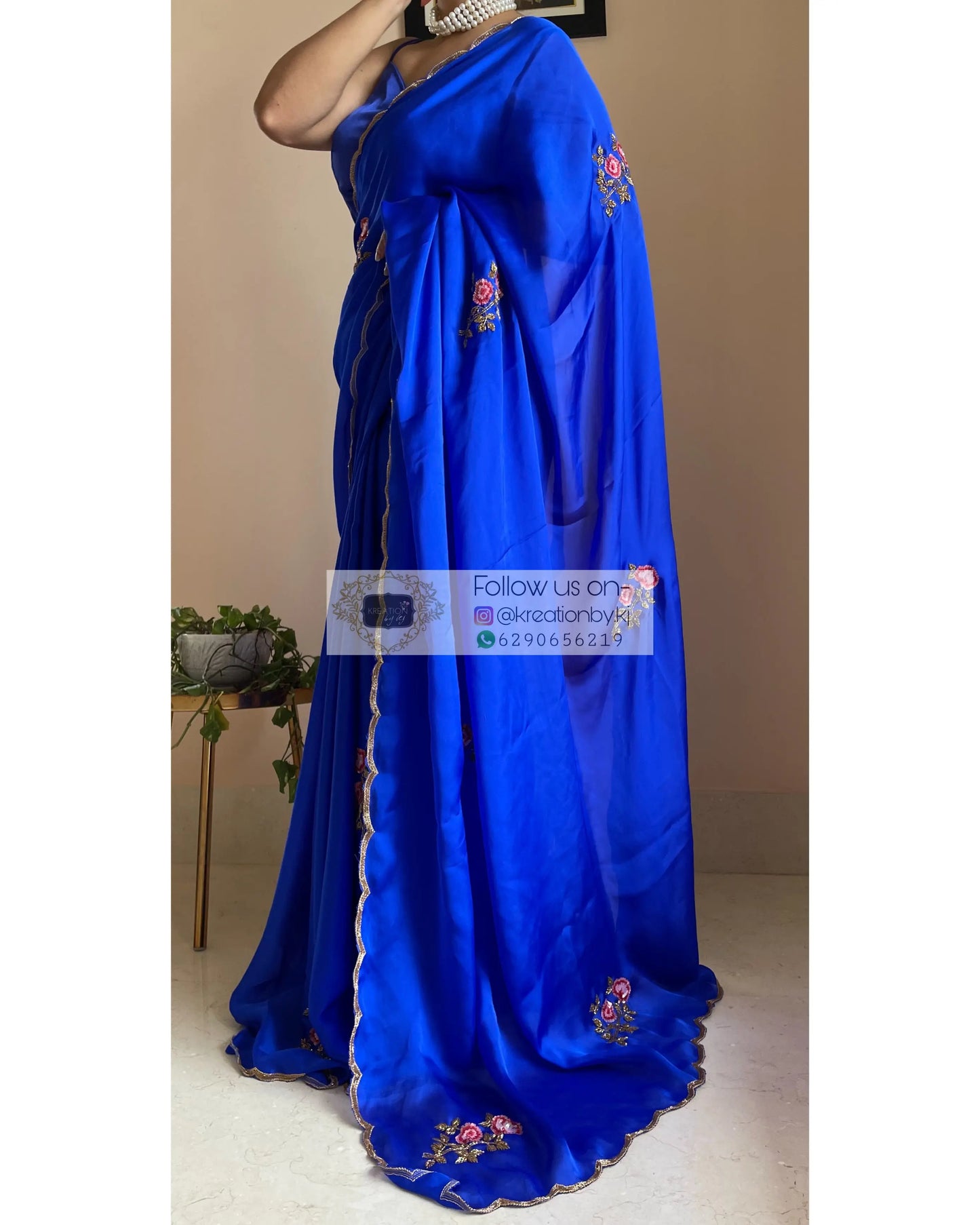 Remember The Roses Royal Blue Crepe Silk Saree - kreationbykj