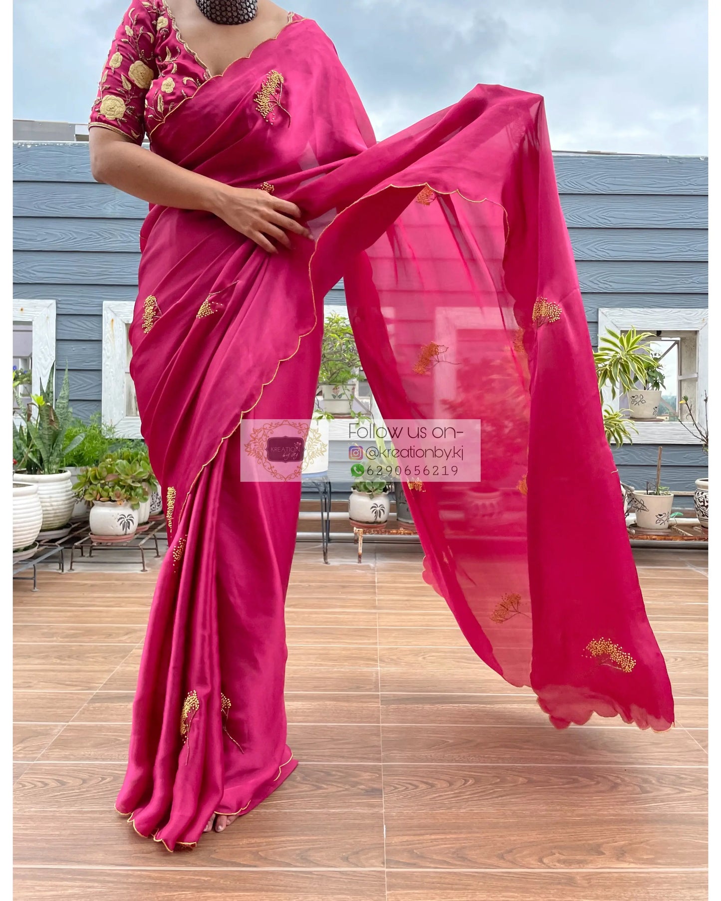 Dandelion Dust Pink Crepe Silk Saree - kreationbykj