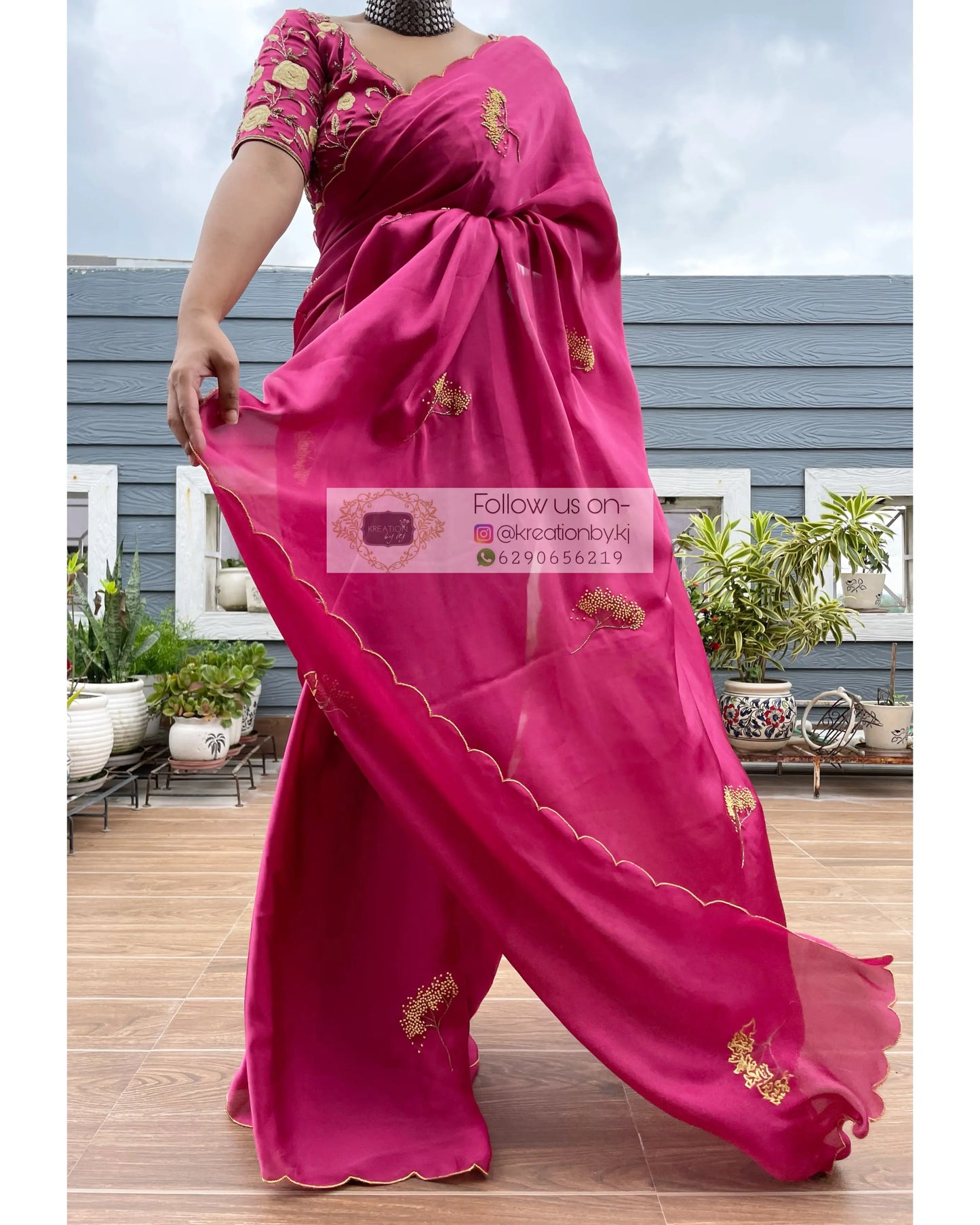 Dandelion Dust Pink Crepe Silk Saree - kreationbykj