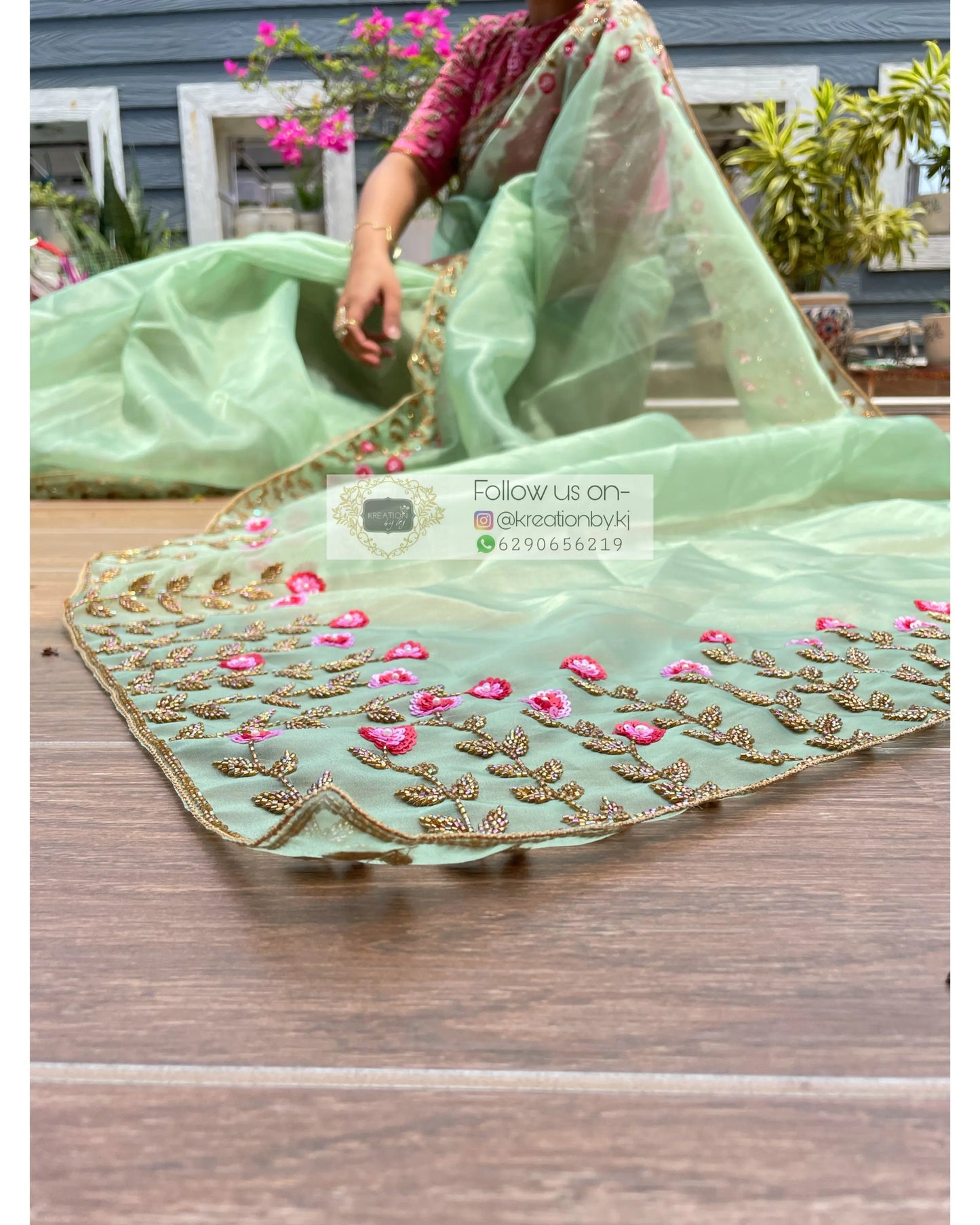 Blooming Daisies Mint Organza Saree - kreationbykj