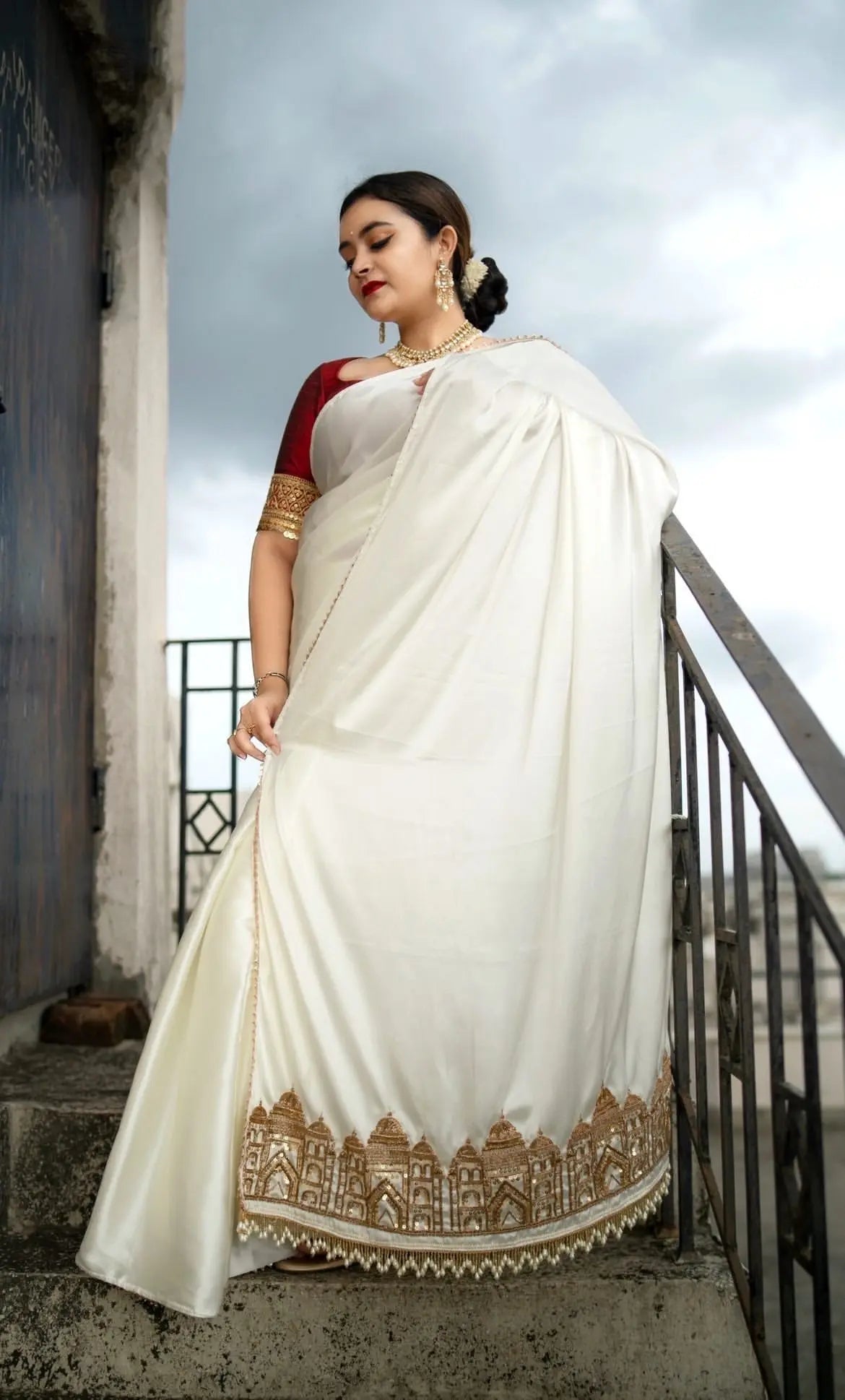 Cream Satin Silk Taj Mahal Saree - kreationbykj