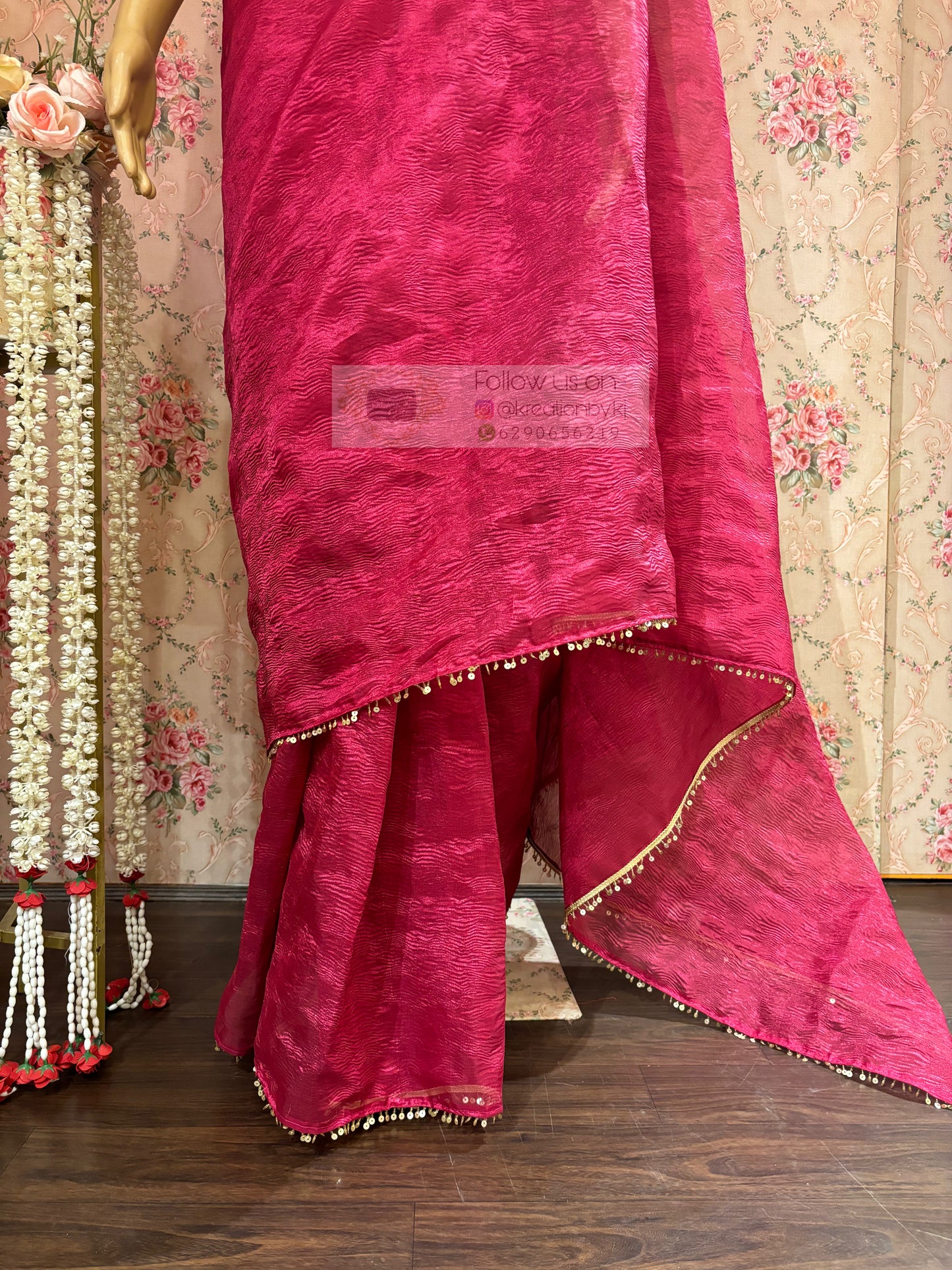 Magenta Pink Crushed Tissue Saree