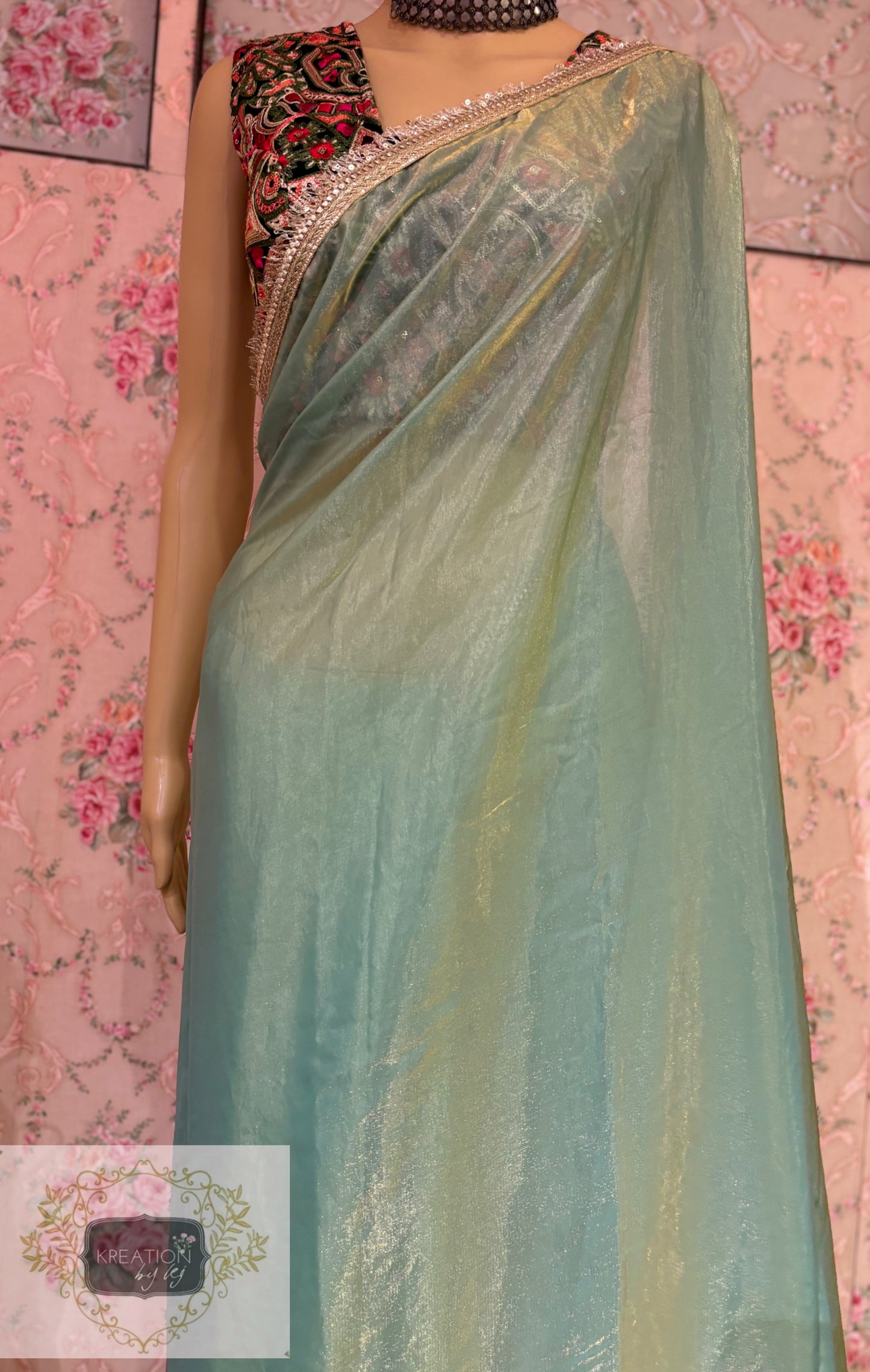 Pastel Green Shimmer Banno Saree