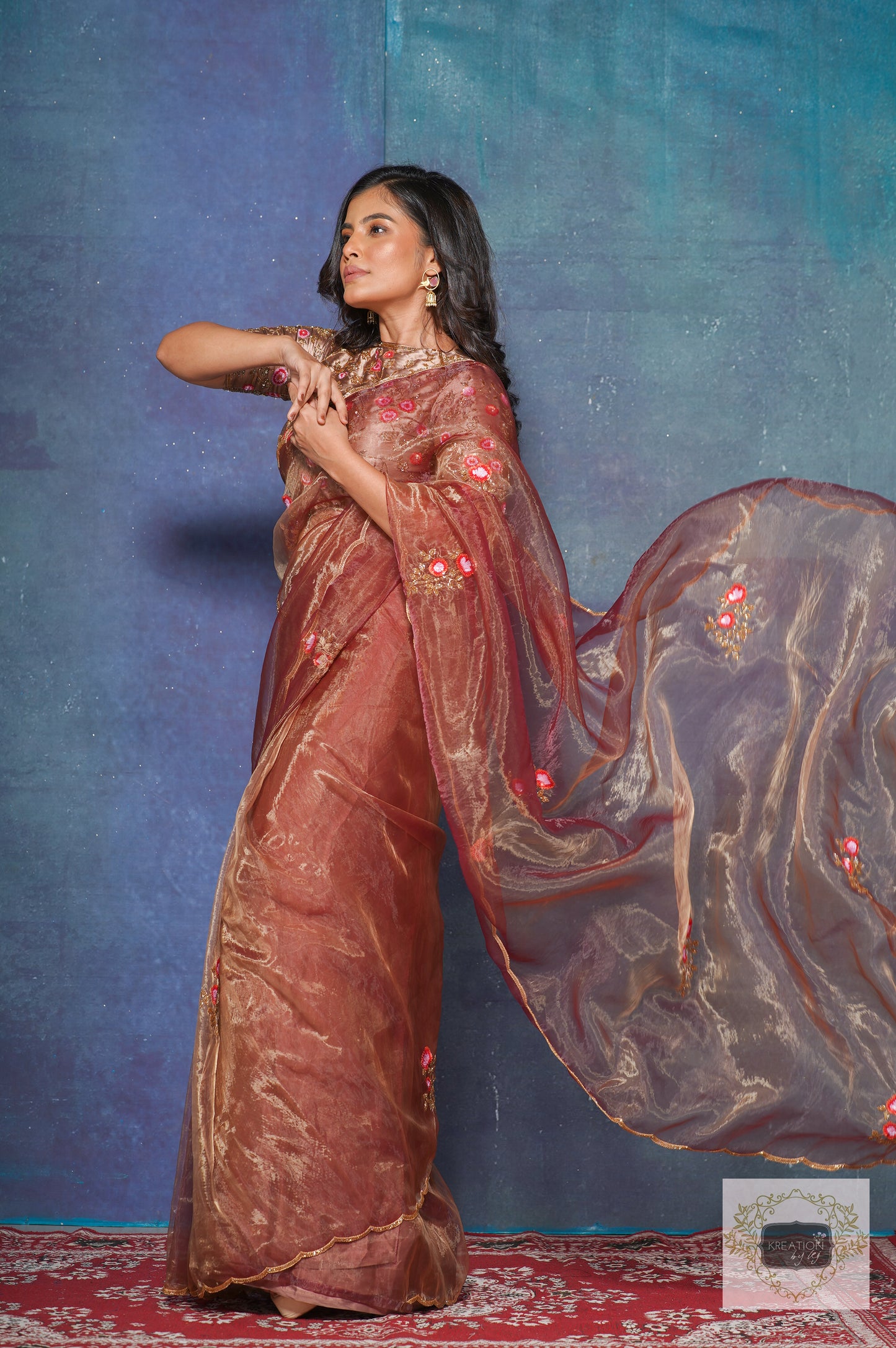 Golden Chocolate Remember the Rose Saree