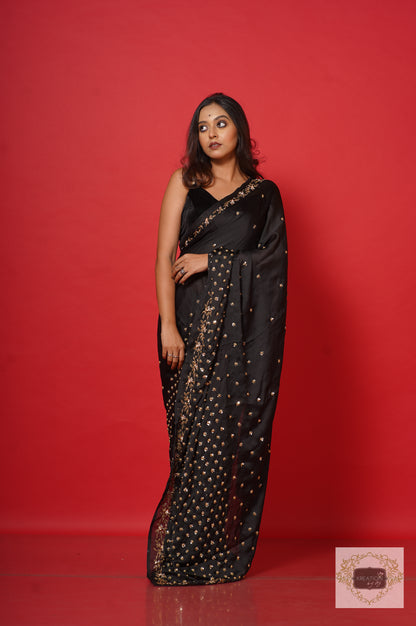 Black Crepe Silk Badan Pe Sitare Saree