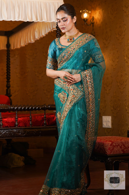 Teal Blue Glass tissue prajoti