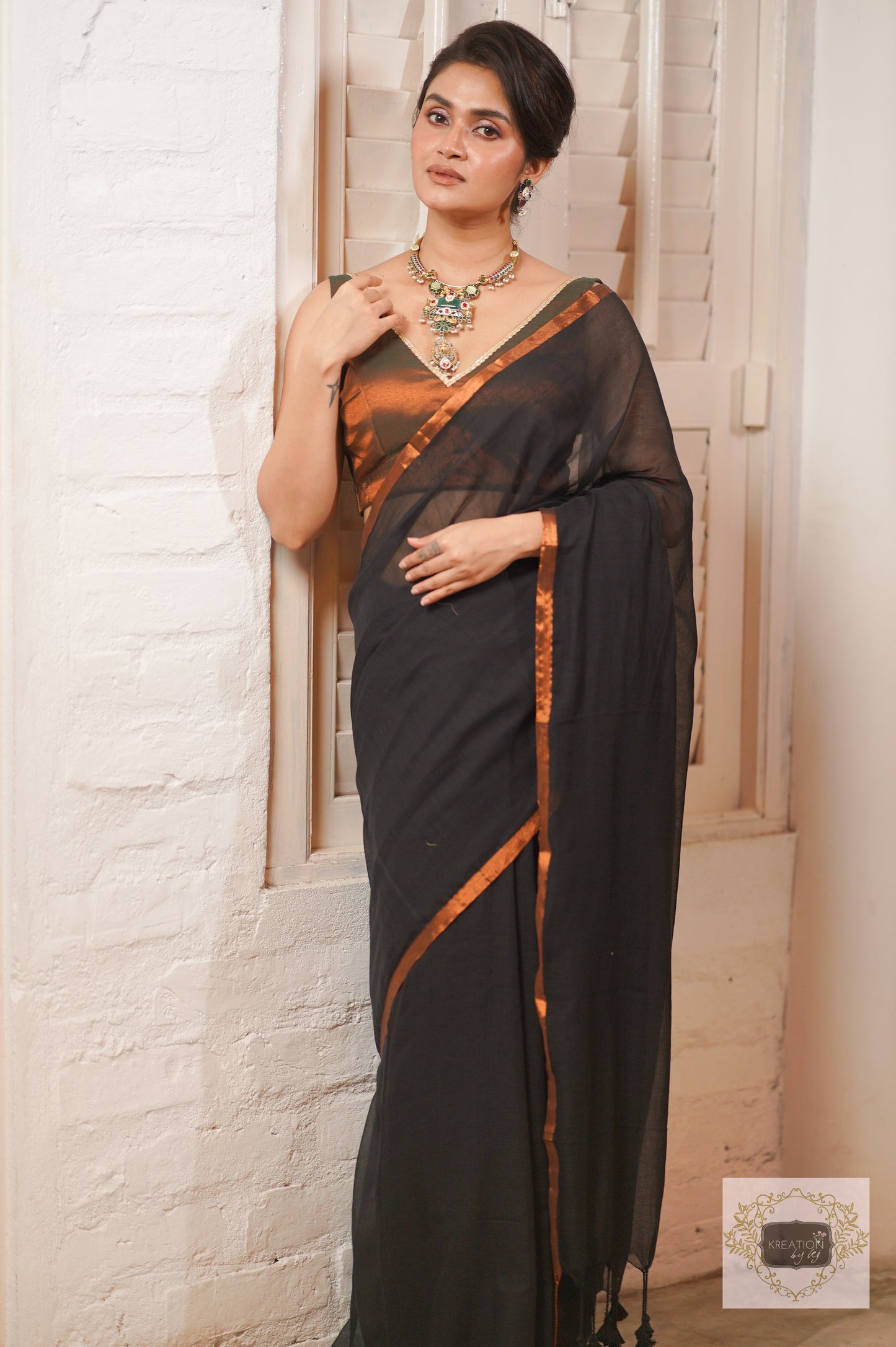 Black Beauty Mulmul Saree