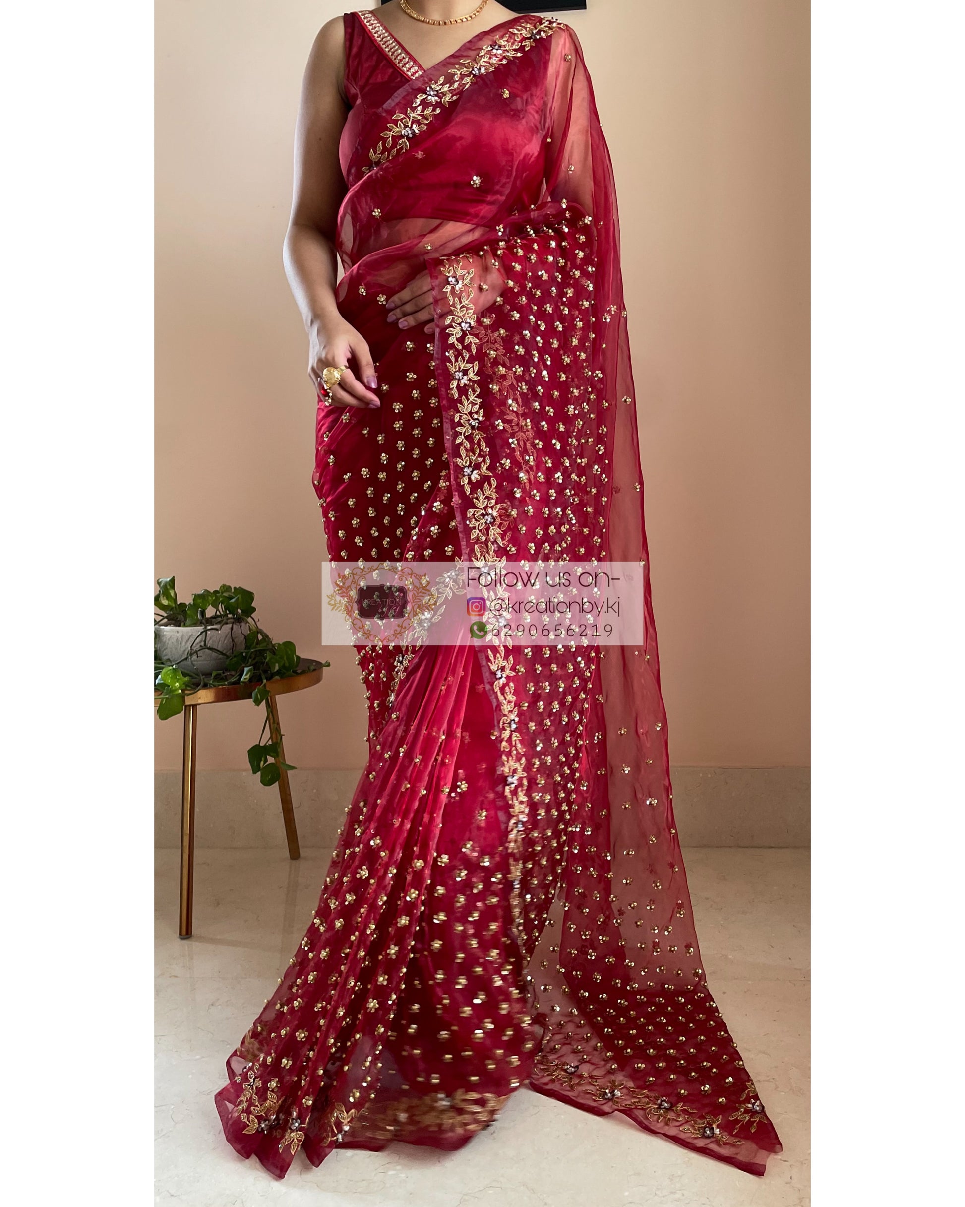 Red Badan pe Sitare Saree - kreationbykj