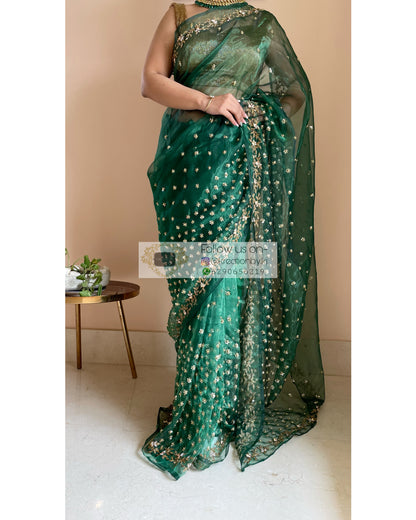 Forest Green Badan pe Sitaare Saree - kreationbykj