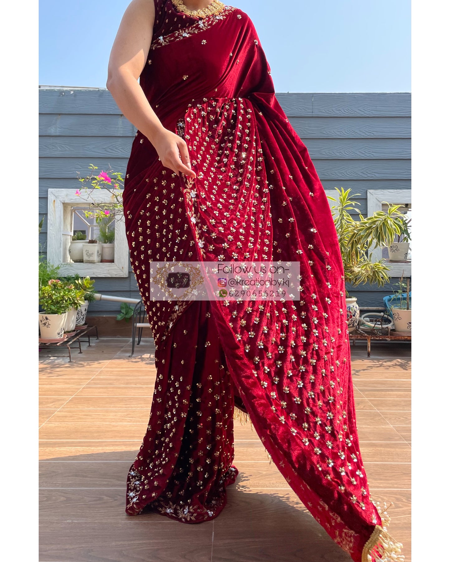 Maroon Velvet Badan pe Sitare Saree - kreationbykj