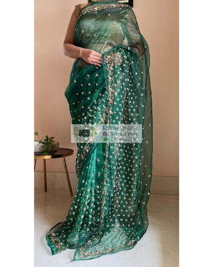 Forest Green Badan pe Sitaare Saree - kreationbykj